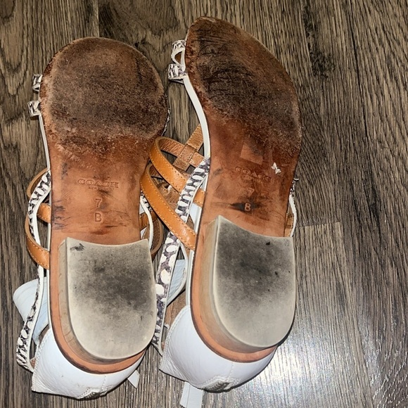 Coach women’s Nillie Tan and White Sandals with Braided Straps size 7 - Picture 6 of 6